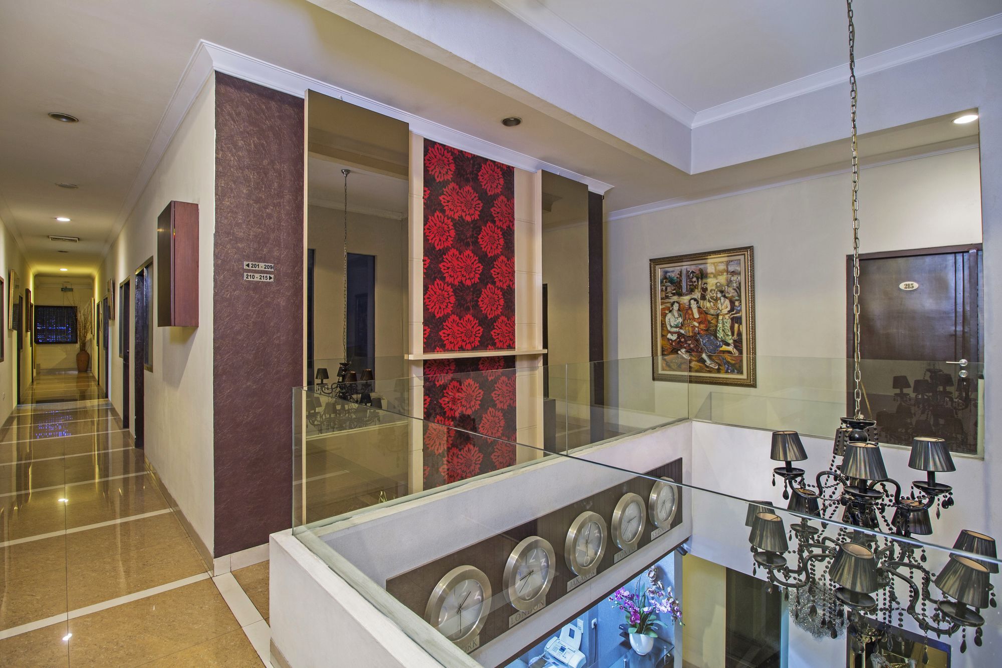 Reddoorz Plus @ Karet Setiabudi Giacarta Esterno foto